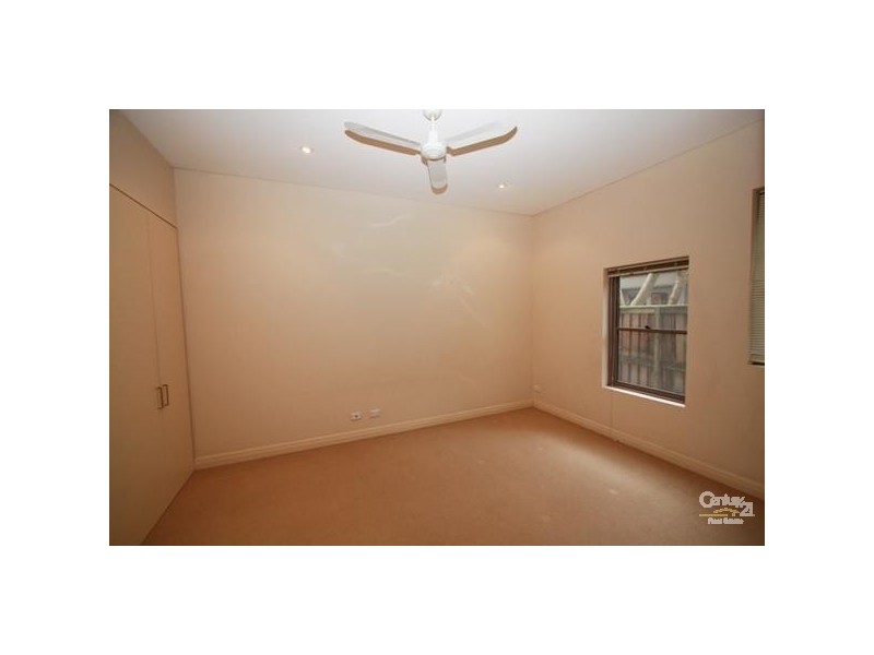 2/2 Balfour Rd, Rose Bay NSW 2029