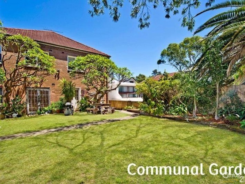 2/16 Warners Ave, Bondi NSW 2026