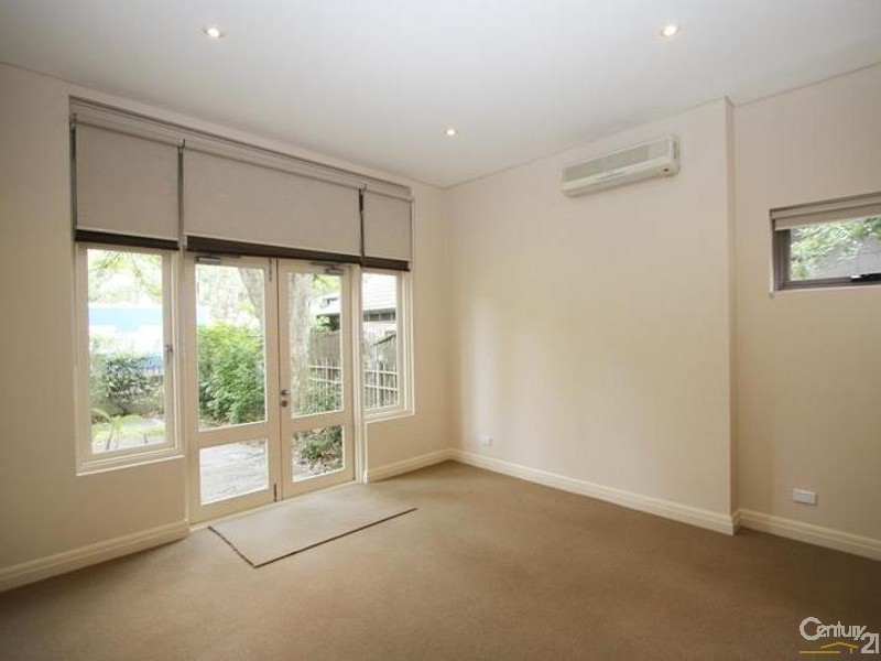 1/2 Balfour Rd, Rose Bay NSW 2029