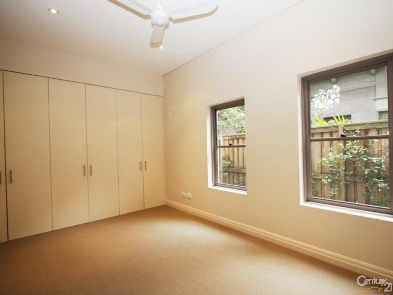 1/2 Balfour Rd, Rose Bay NSW 2029