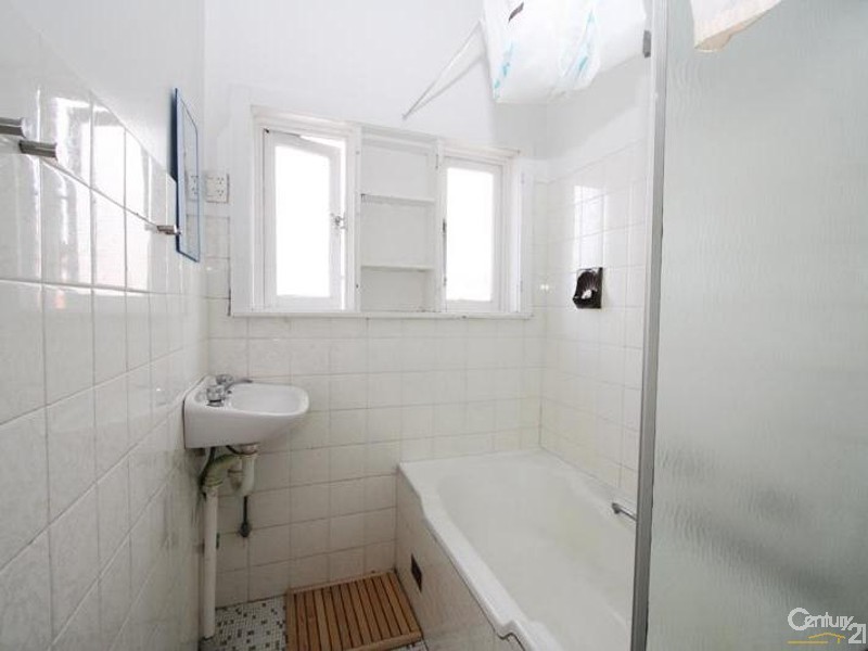 9/159 Glenayr Ave, Bondi Beach NSW 2026