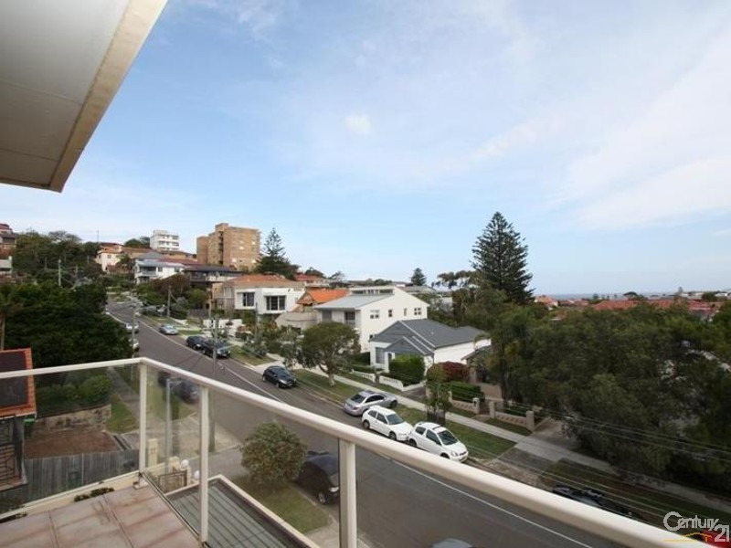 8/114 Murriverie Rd, North Bondi NSW 2026