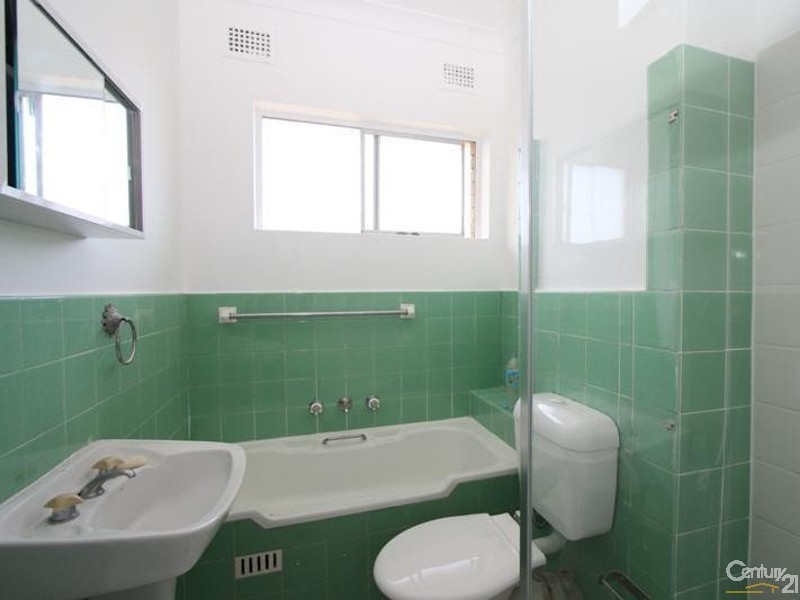 8/114 Murriverie Rd, North Bondi NSW 2026