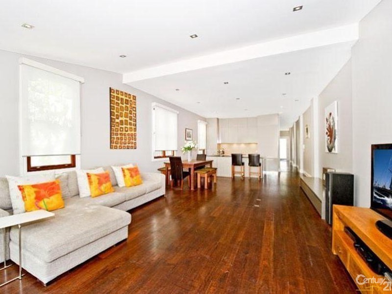 16 Beach Rd, Bondi Beach NSW 2026