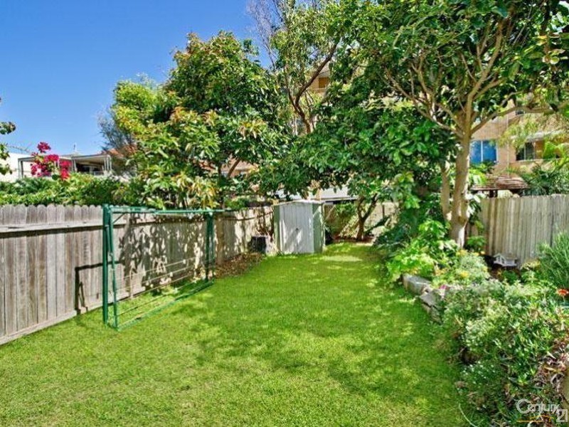 16 Beach Rd, Bondi Beach NSW 2026