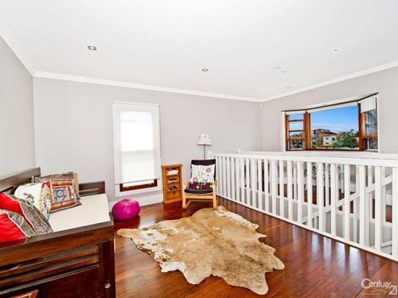 16 Beach Rd, Bondi Beach NSW 2026