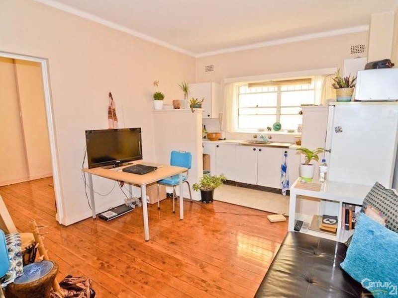 2/230 Campbell Pde, Bondi Beach NSW 2026