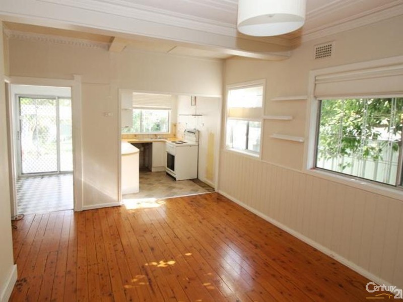 34 Unwin St, Bexley NSW 2207