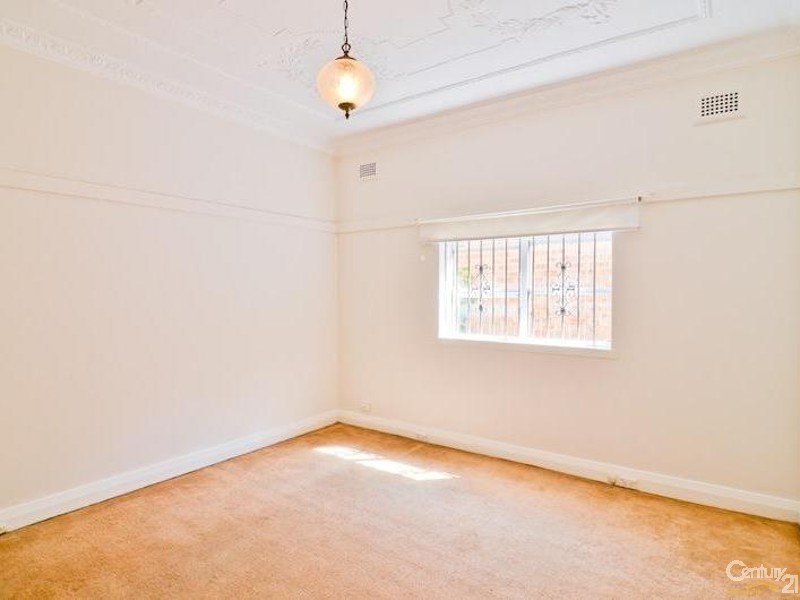 2/6 John St, Queens Park NSW 2022