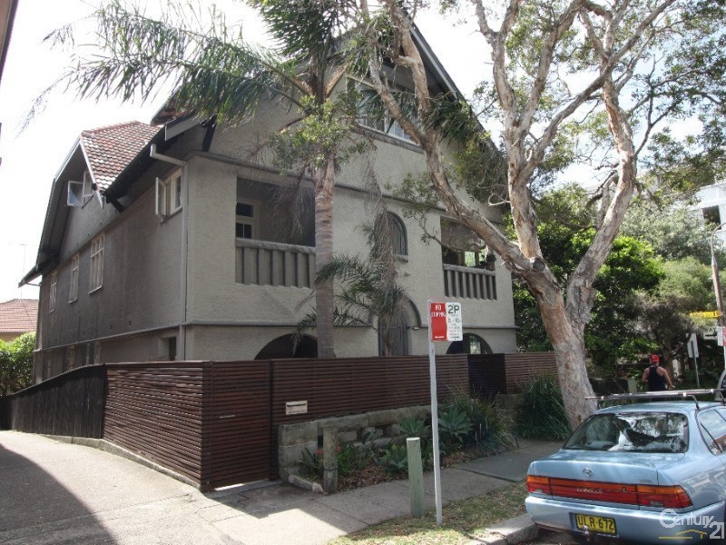 2/9 Lamrock Ave, Bondi Beach NSW 2026