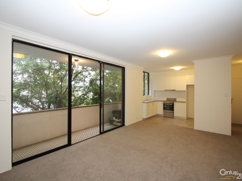 4/1 Forest Knoll Ave, Bondi Beach NSW 2026