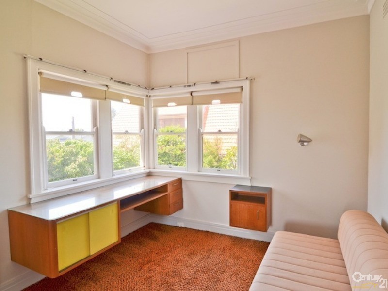 209 Military Rd, Dover Heights NSW 2030