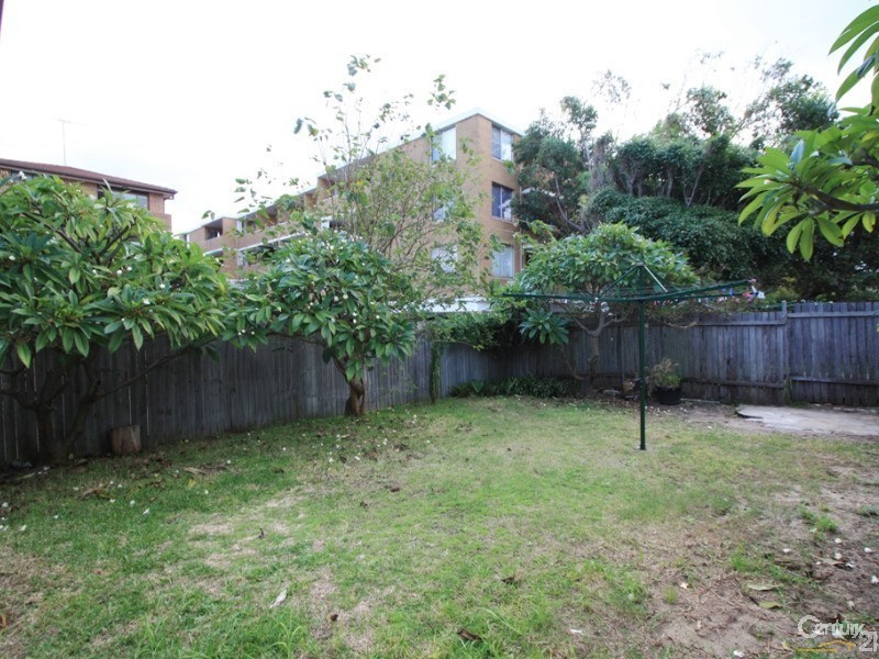 2/73 Gould St, Bondi Beach NSW 2026