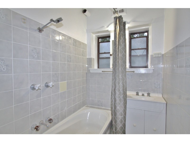 2/11 Edward St, Bondi Beach NSW 2026