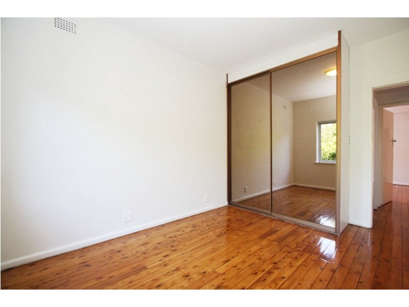 12/12  Francis St, Bondi Beach NSW 2026