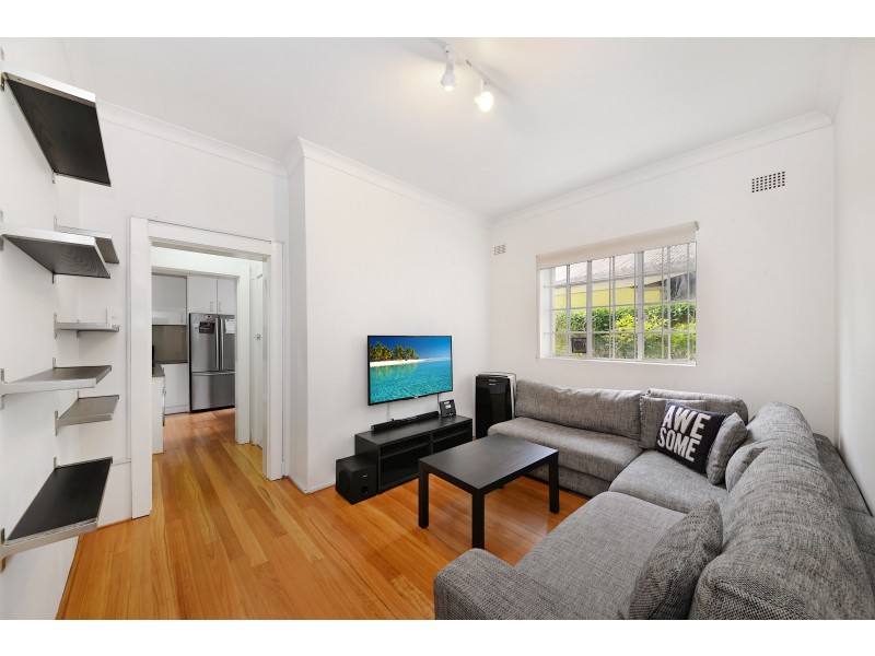 3/64 Sir Thomas Mitchell Rd, Bondi Beach NSW 2026