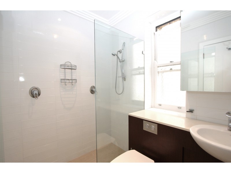 2/84 Campbell Pde, Bondi Beach NSW 2026