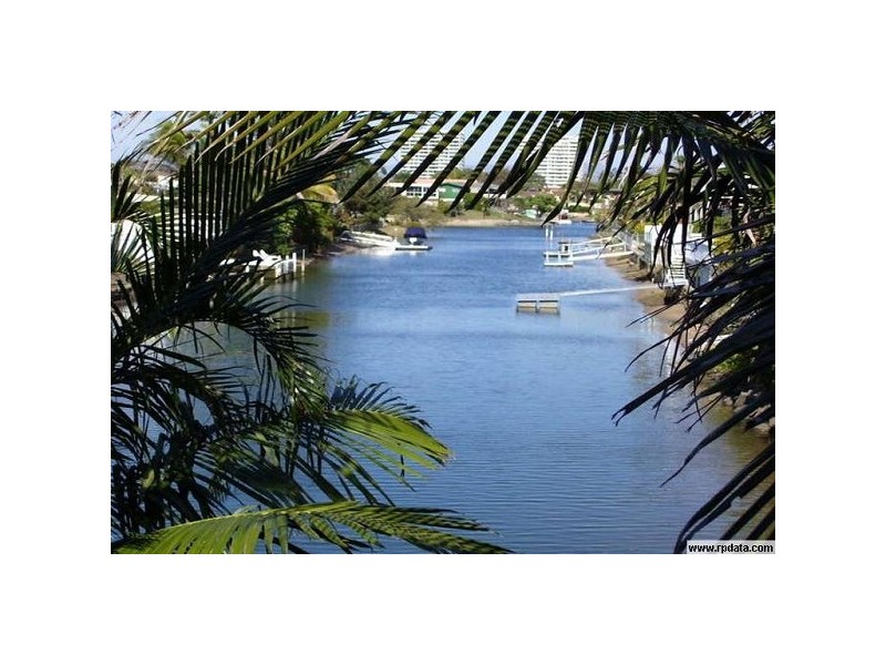 Broadbeach Waters QLD 4218