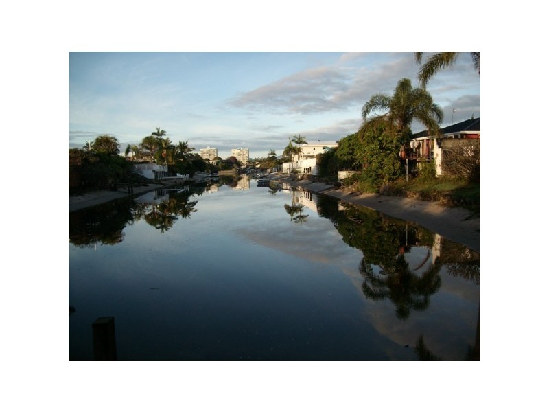 Broadbeach Waters QLD 4218