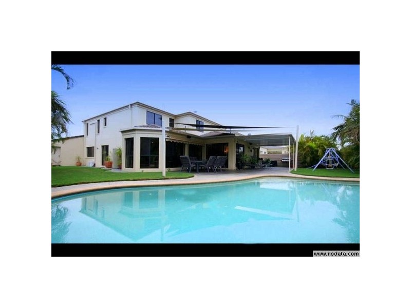 109 Dunlin Drive, Burleigh Waters QLD 4220