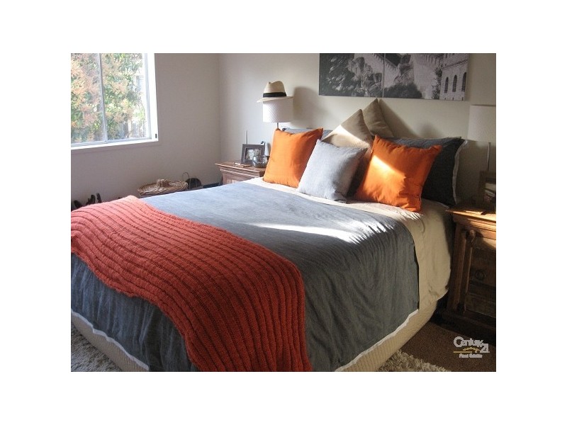 8/21 Bullimah Ave, Burleigh Heads QLD 4220