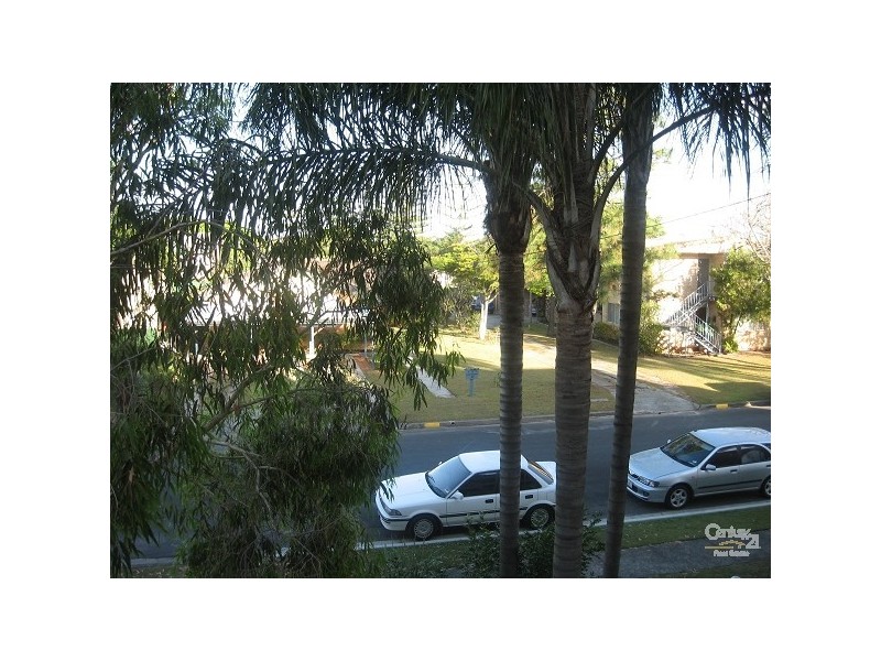 8/21 Bullimah Ave, Burleigh Heads QLD 4220