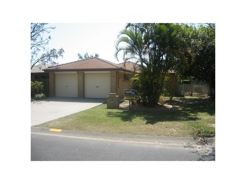 39 Roundelay Dve, Varsity Lakes QLD 4227