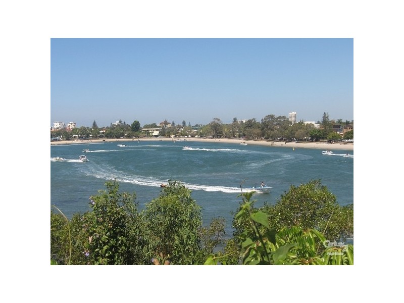 98 Ocean Parade, Burleigh Heads QLD 4220