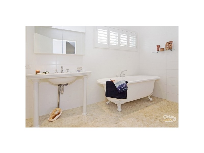 Burleigh Heads QLD 4220