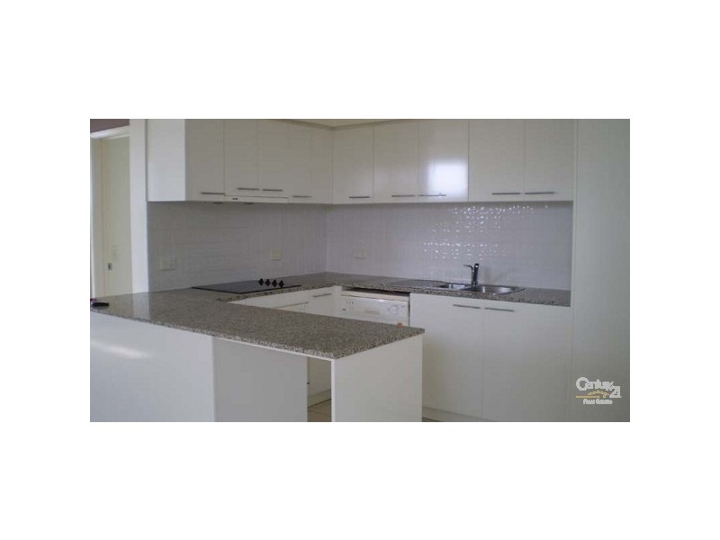 Varsity Lakes QLD 4227