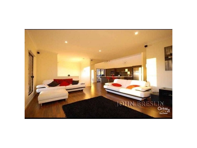 38 Camarillo Circuit, Reedy Creek QLD 4227