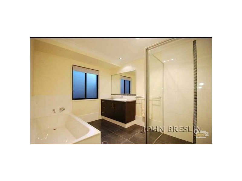 38 Camarillo Circuit, Reedy Creek QLD 4227