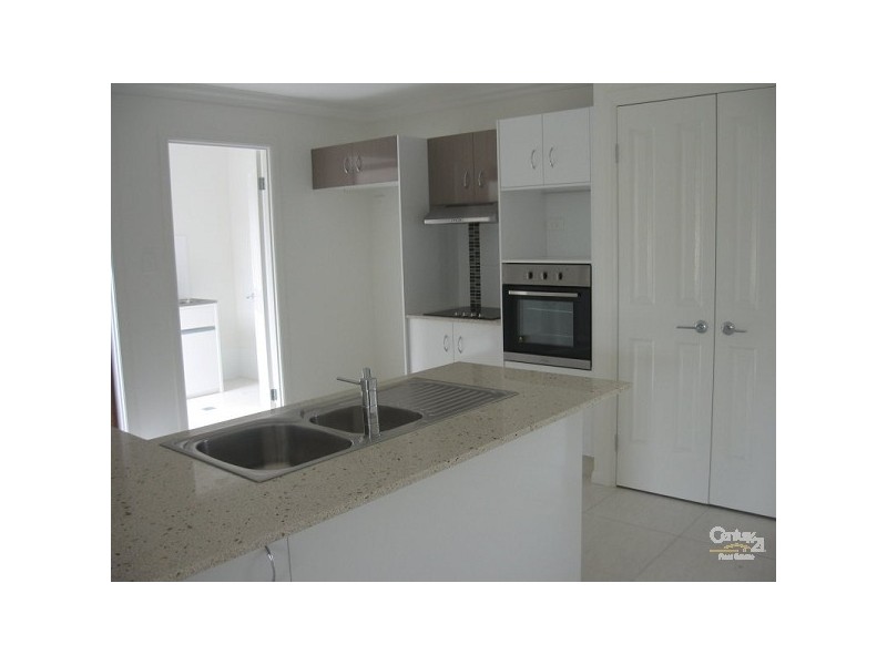 Hope Island QLD 4212