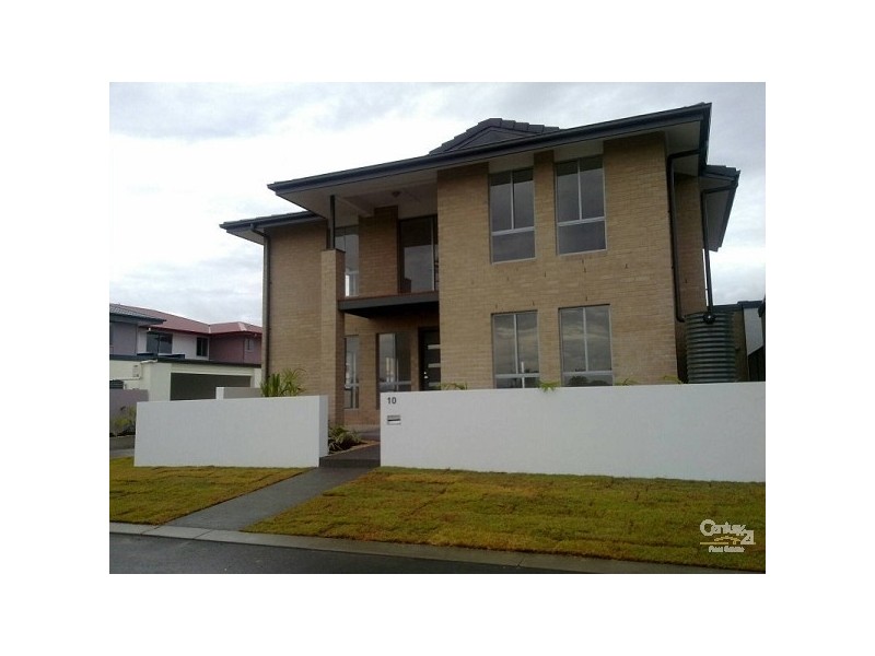 Hope Island QLD 4212