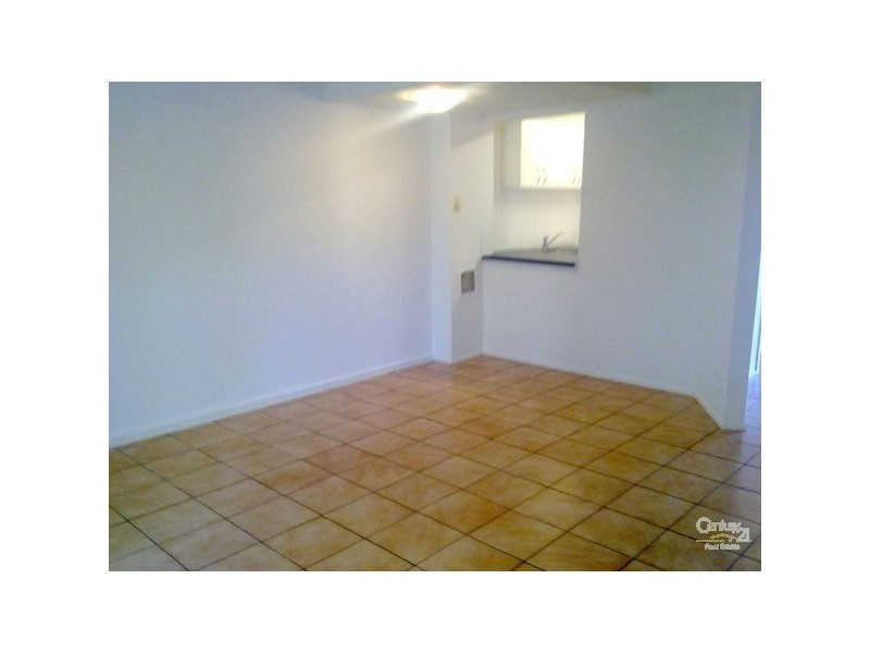 21/5 Galeen Drive, Burleigh Waters QLD 4220