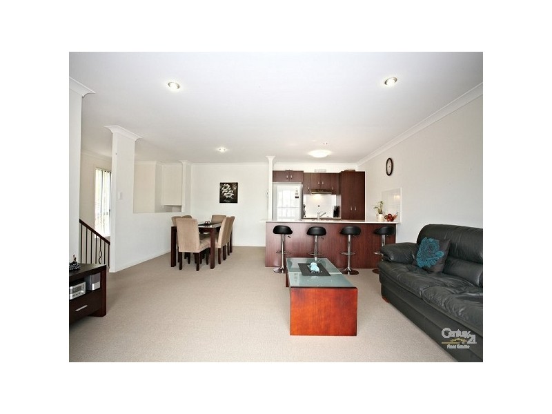 Varsity Lakes QLD 4227