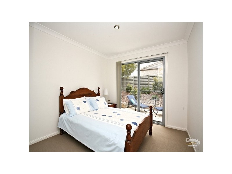 Varsity Lakes QLD 4227