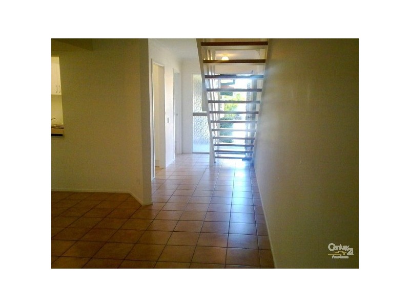 21/5 Galeen Drive, Burleigh Waters QLD 4220