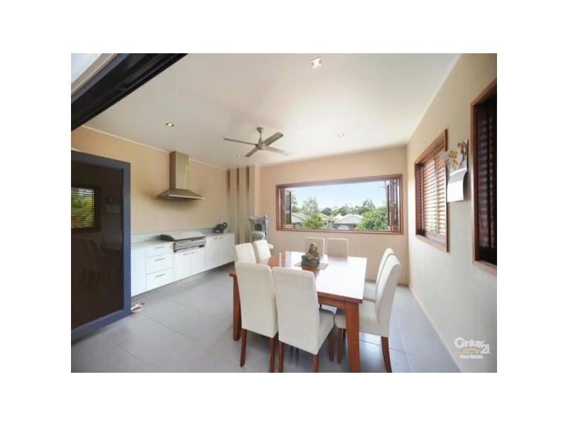 Burleigh Heads QLD 4220