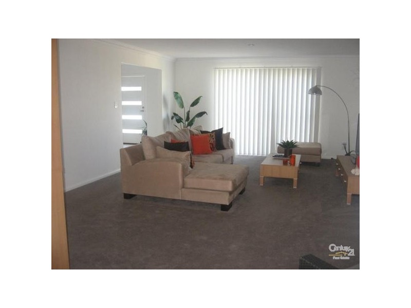 Hope Island QLD 4212