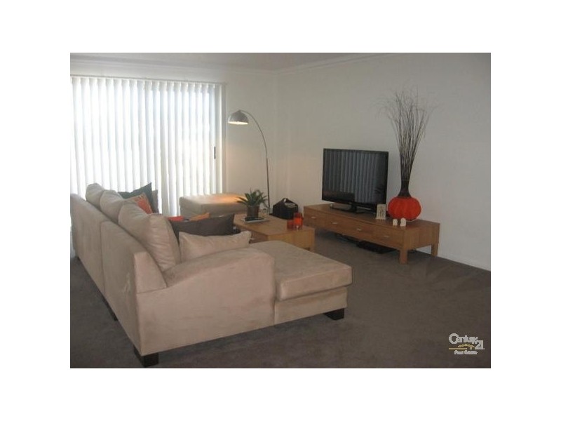 Hope Island QLD 4212