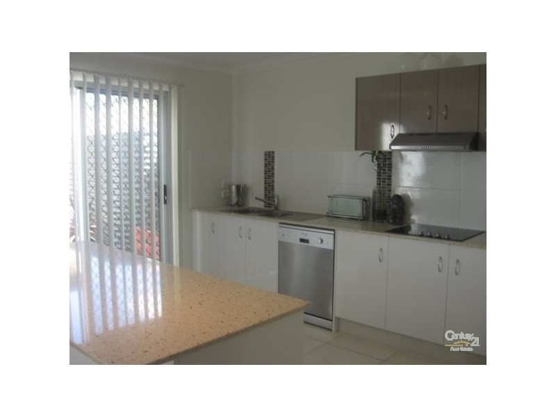 Hope Island QLD 4212