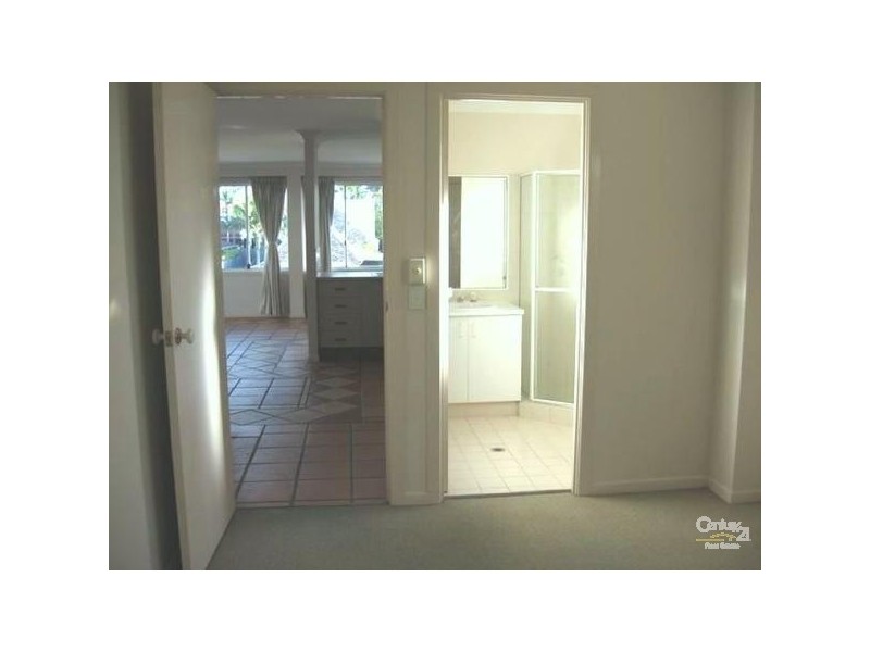 Burleigh Waters QLD 4220