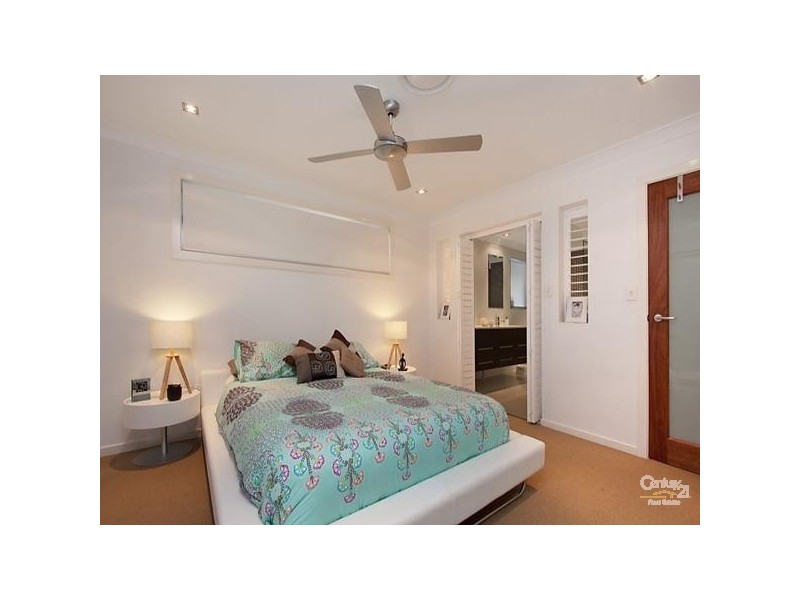 Burleigh Heads QLD 4220