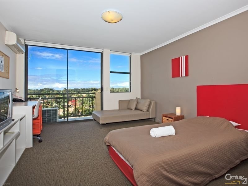 Varsity Lakes QLD 4227