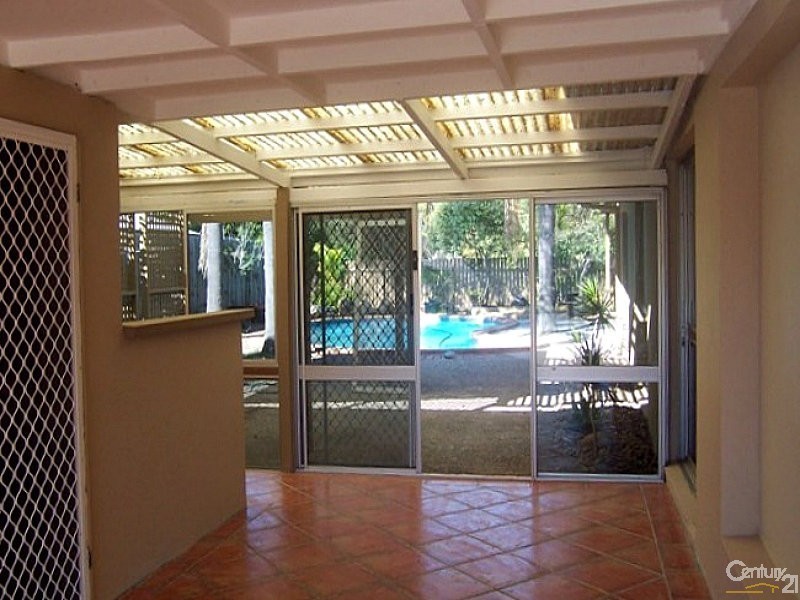 154 Acanthus Ave, Burleigh Waters QLD 4220