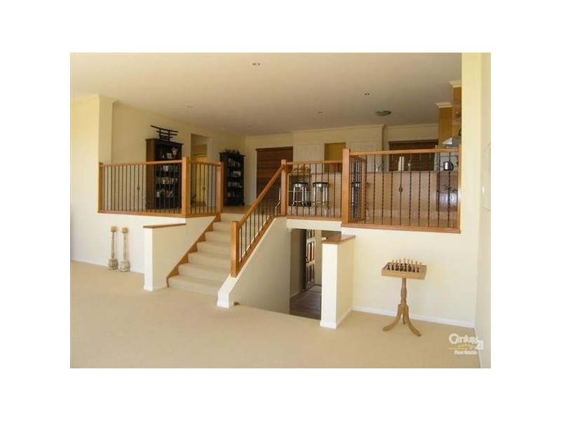 19 Highbridge Rise, Mudgeeraba QLD 4213