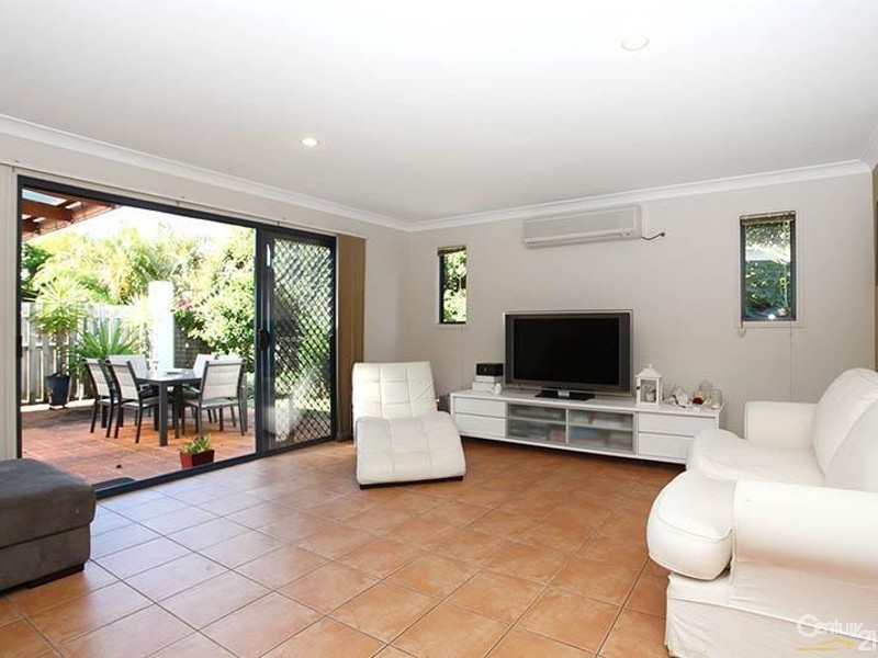 Burleigh Heads QLD 4220