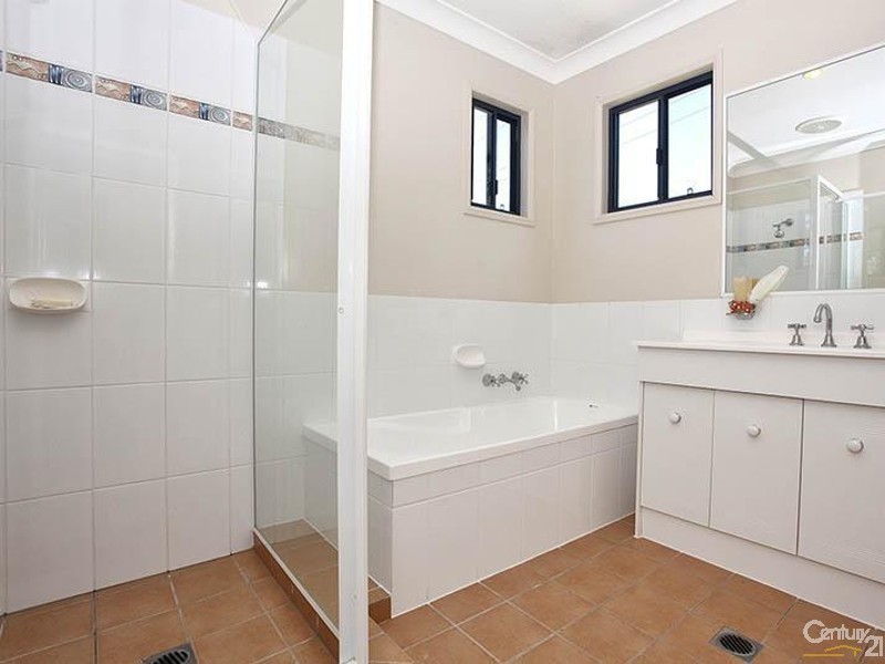 Burleigh Heads QLD 4220