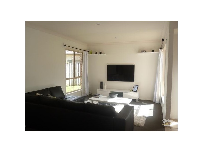 Varsity Lakes QLD 4227